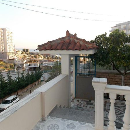 Apartment Dejvi Sarandë Eksteriør billede