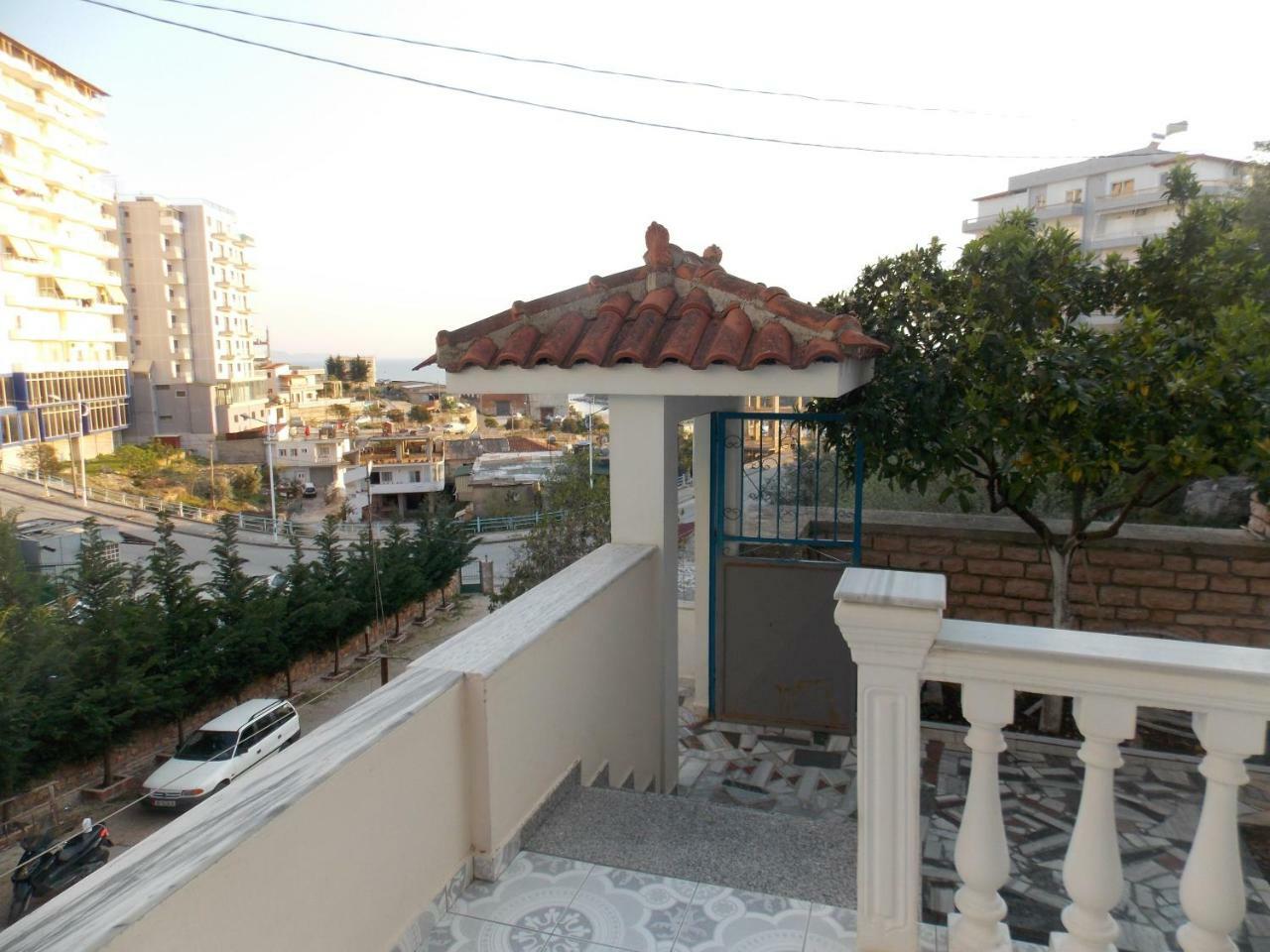 Apartment Dejvi Sarandë Eksteriør billede